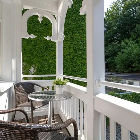 18 Eden Villa Binz